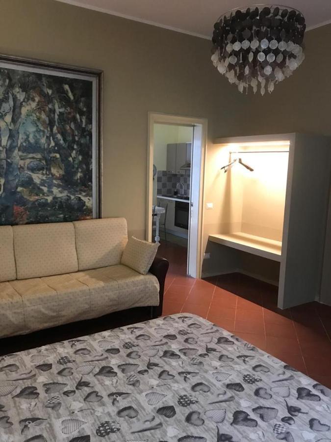 Villa Domus Salento Suites&Rooms Lecce Exterior foto