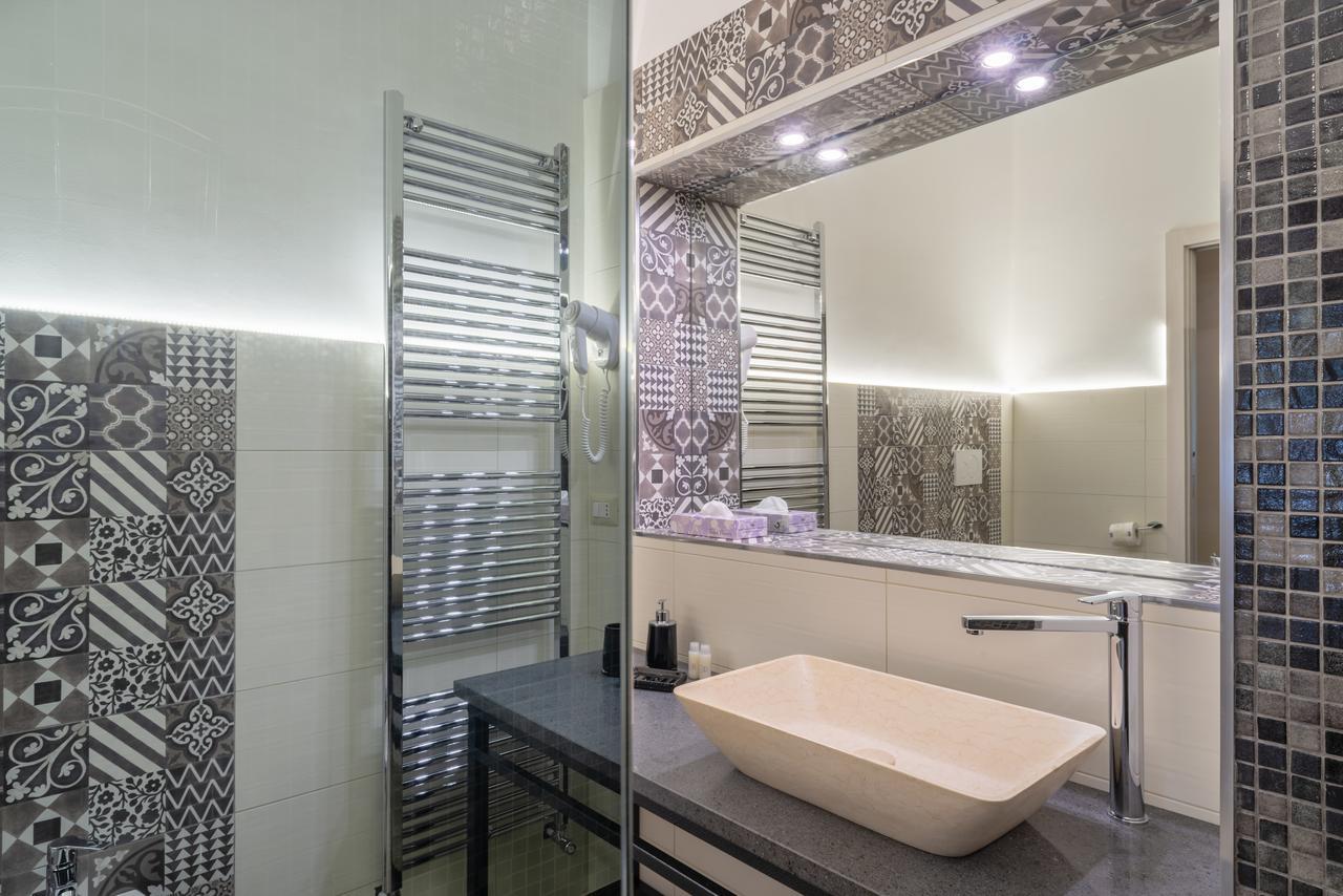 Villa Domus Salento Suites&Rooms Lecce Exterior foto