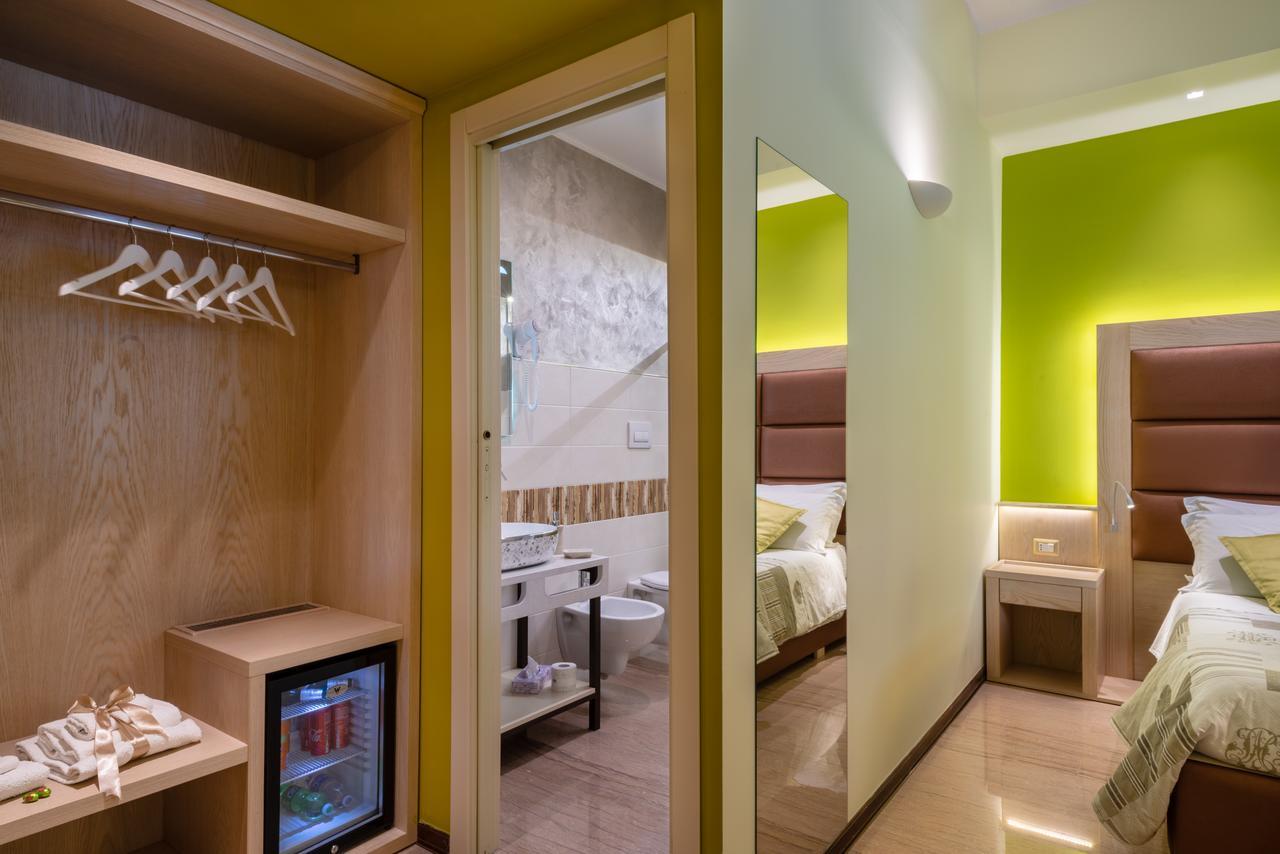 Villa Domus Salento Suites&Rooms Lecce Exterior foto