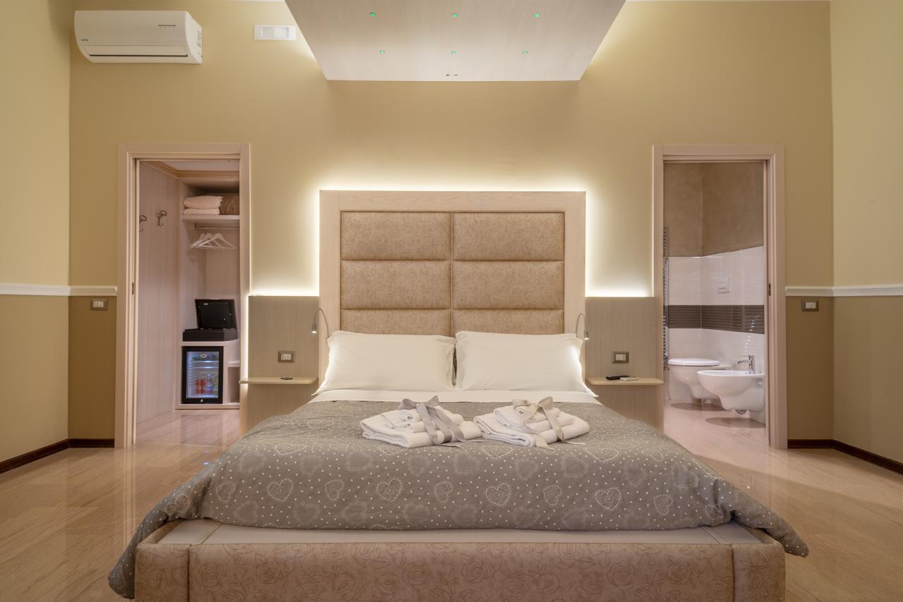 Villa Domus Salento Suites&Rooms Lecce Exterior foto