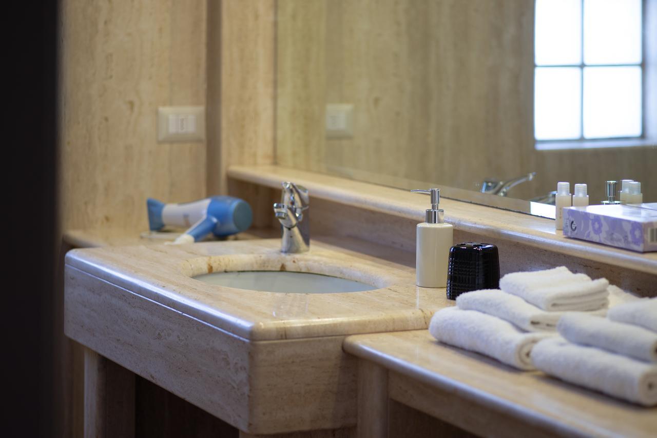 Villa Domus Salento Suites&Rooms Lecce Exterior foto