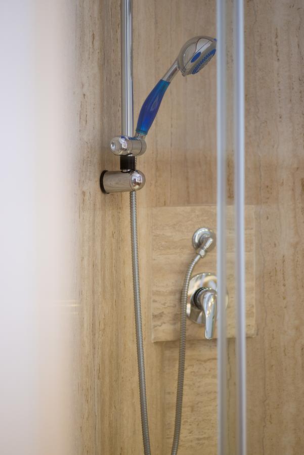 Villa Domus Salento Suites&Rooms Lecce Exterior foto