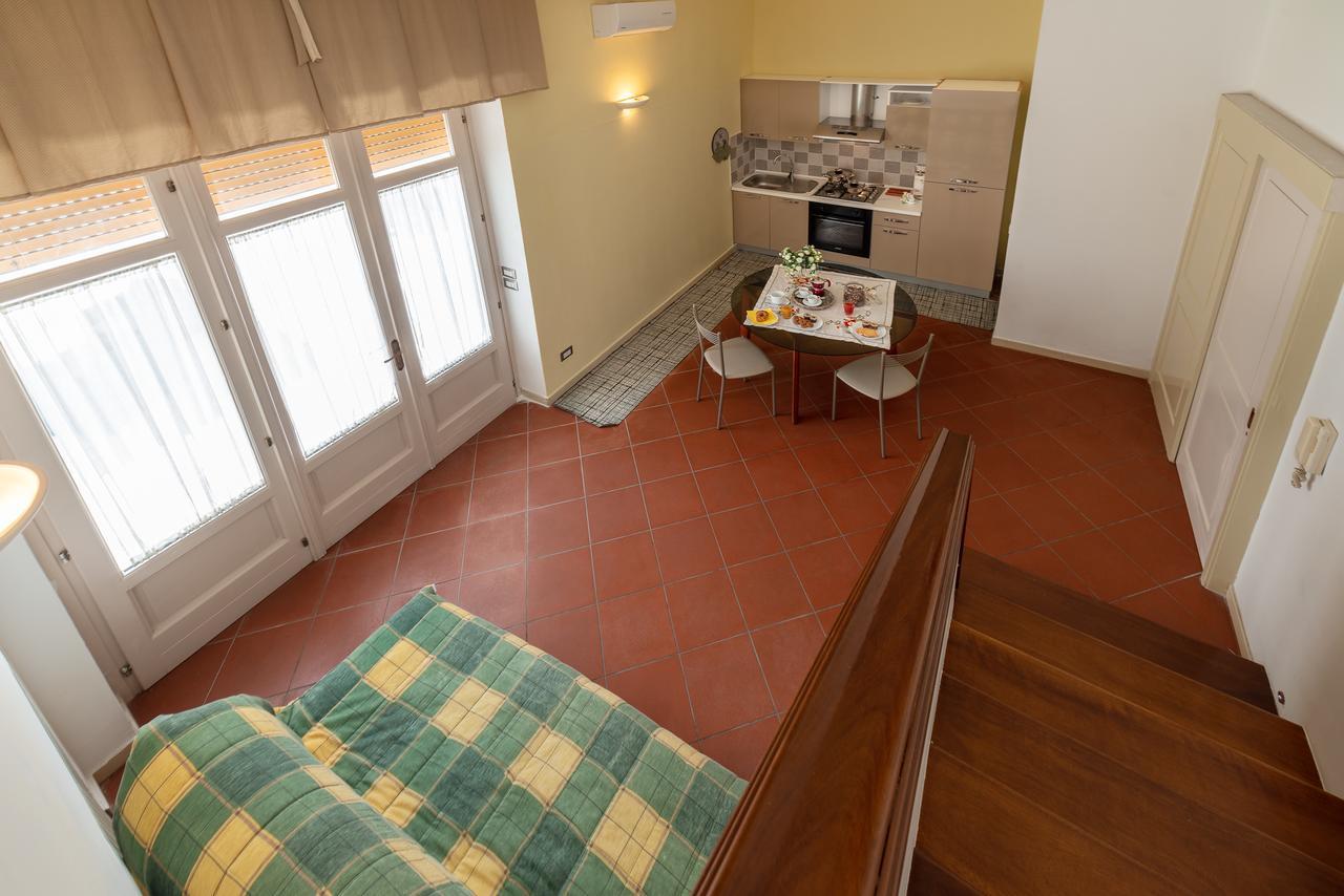 Villa Domus Salento Suites&Rooms Lecce Exterior foto